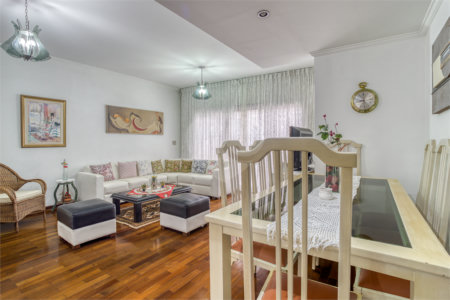 Casa de Vila à venda com 4 quartos, sendo 2 suítes, em Granja Julieta, São Paulo, SP
