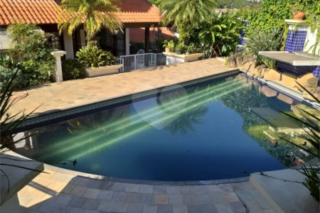 Casa à venda com 3 quartos, sendo 1 suíte, em Vila Gardênia, Atibaia, SP