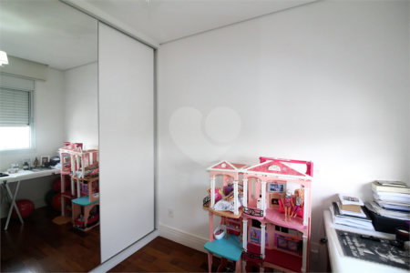Apartamento à venda com 3 suítes em Alto da Boa Vista, São Paulo, SP