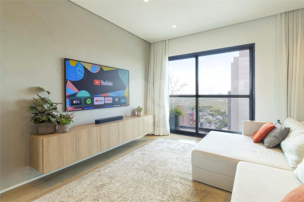 Apartamento à venda com 3 quartos, sendo 2 suítes, em Pinheiros, São Paulo, SP
