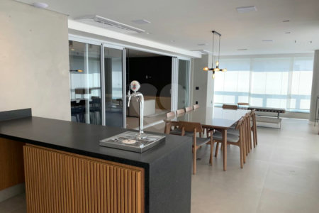Apartamento à venda com 3 suítes em Indianópolis, São Paulo, SP