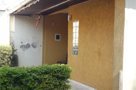 Casa à venda com 5 quartos, sendo 2 suítes,  em Jardim Nadir, São Paulo, SP