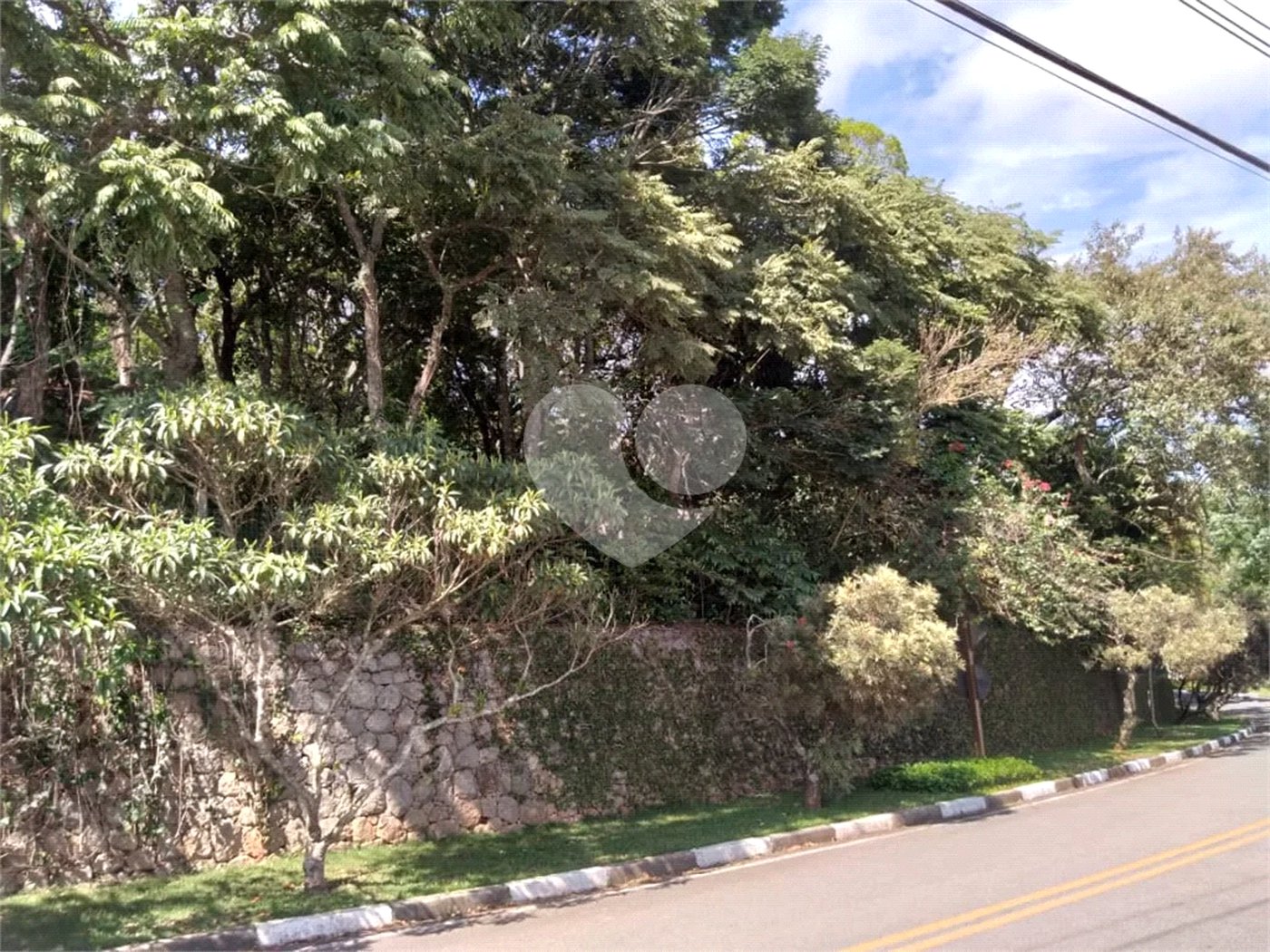 Terreno à venda no condomínio Cantareira, Mairiporã - SP