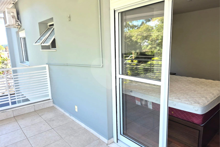 Casa para alugar com 5 quartos, sendo 4 suítes, no condomínio Colinas Japore, São Paulo - SP