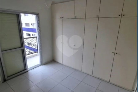 Apartamento à venda com 3 quartos em Pitangueiras, Guarujá, SP