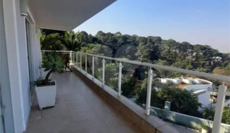 Casa à venda com 5 suítes em Parque dos Príncipes, São Paulo, SP