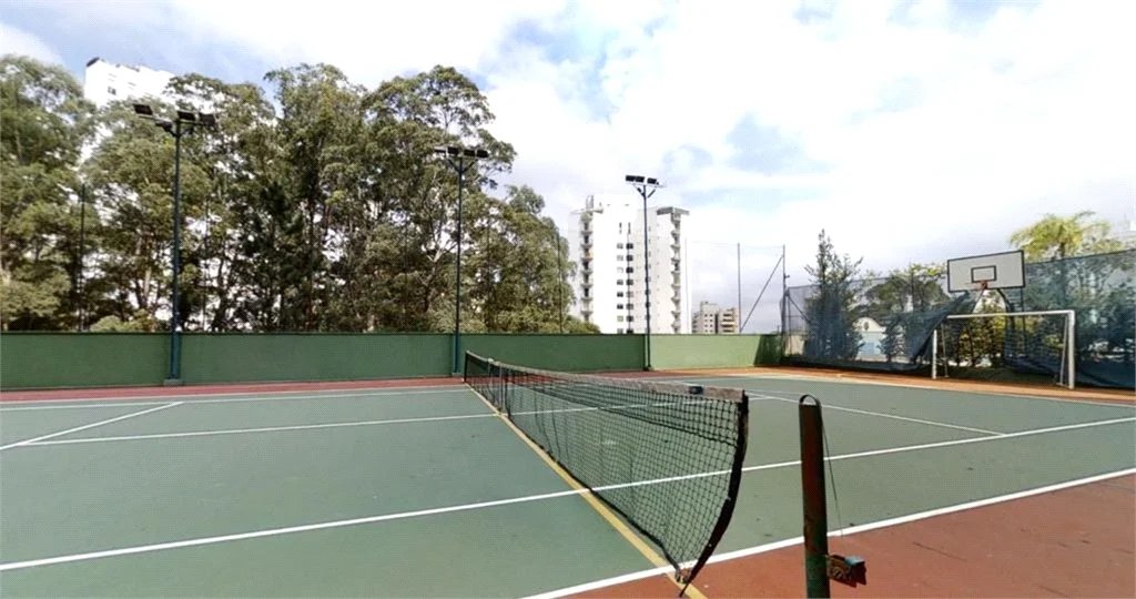 Apartamento à venda com 3 quartos, sendo 2 suítes, em Vila Suzana, São Paulo, SP
