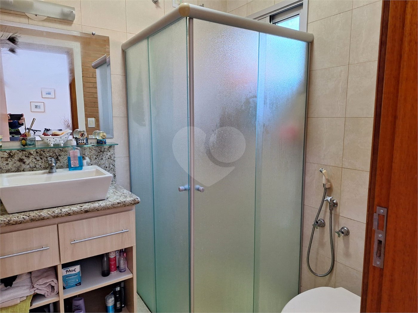 Chácara à venda com 3 quartos, sendo 1 suíte, em Chácara de Recreio Jardim Alvorada, Botucatu, SP