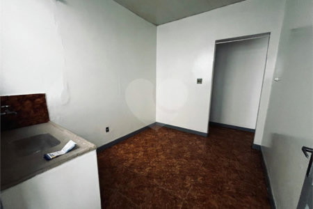Casa à venda ou para alugar com 2 quartos no Centro, Itapetininga, SP