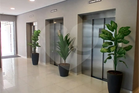 Apartamento à venda com 1 quarto em Loteamento Mogilar, Mogi das Cruzes, SP