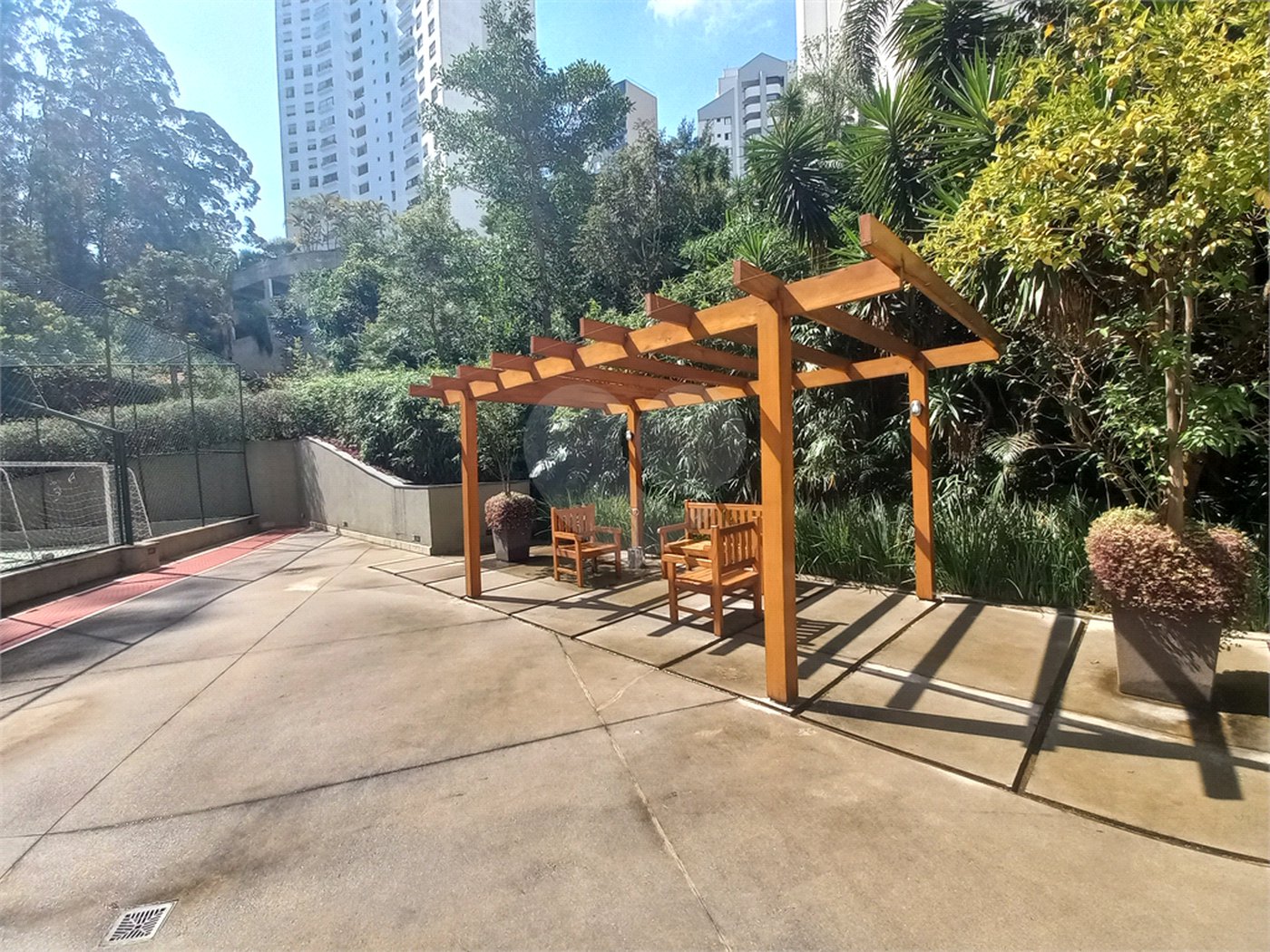 Apartamento à venda com 3 quartos, sendo 1 suíte, em Vila Andrade, São Paulo, SP
