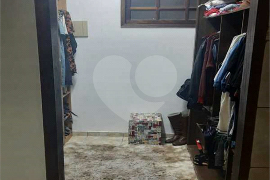 Sobrado à venda com 3 quartos, sendo 1 suíte, em Jardim Virginia Bianca, São Paulo, SP