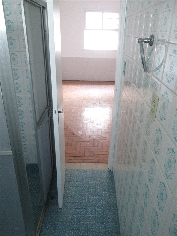 Sobrado à venda com 3 quartos em Horto, São Paulo, SP
