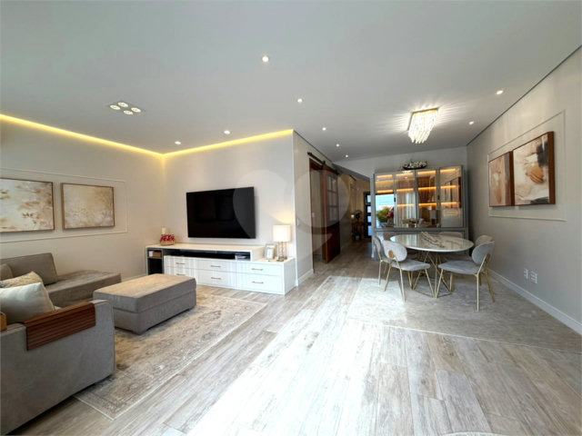 Casa à venda com 3 suítes no condomínio Palm Hill North, São Paulo - SP