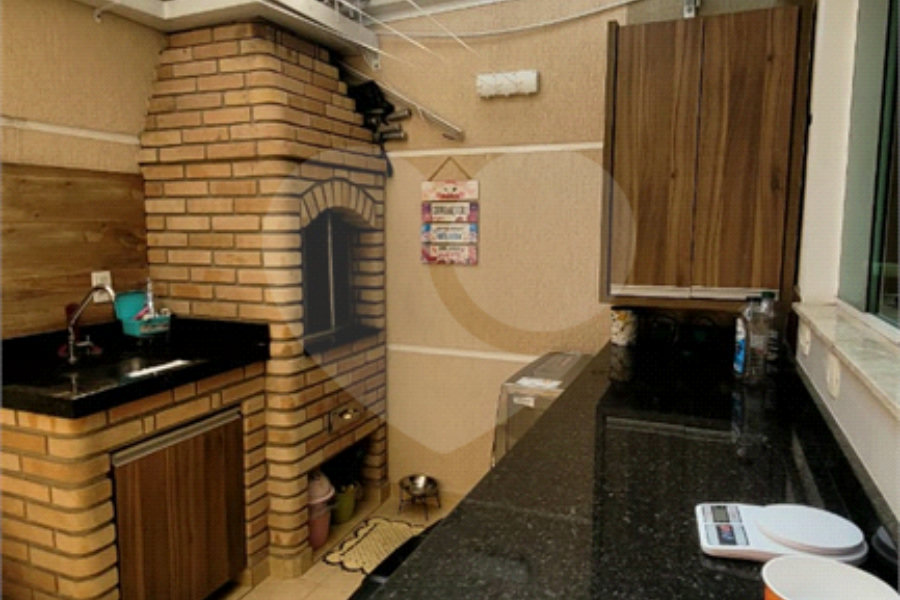 Sobrado à venda com 3 quartos, sendo 1 suíte, em Vila Nivi, São Paulo, SP