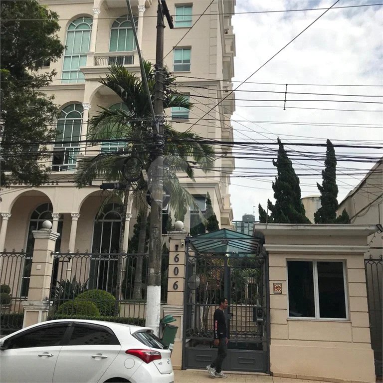 Apartamento à venda com 1 suíte em Campo Belo, São Paulo, SP