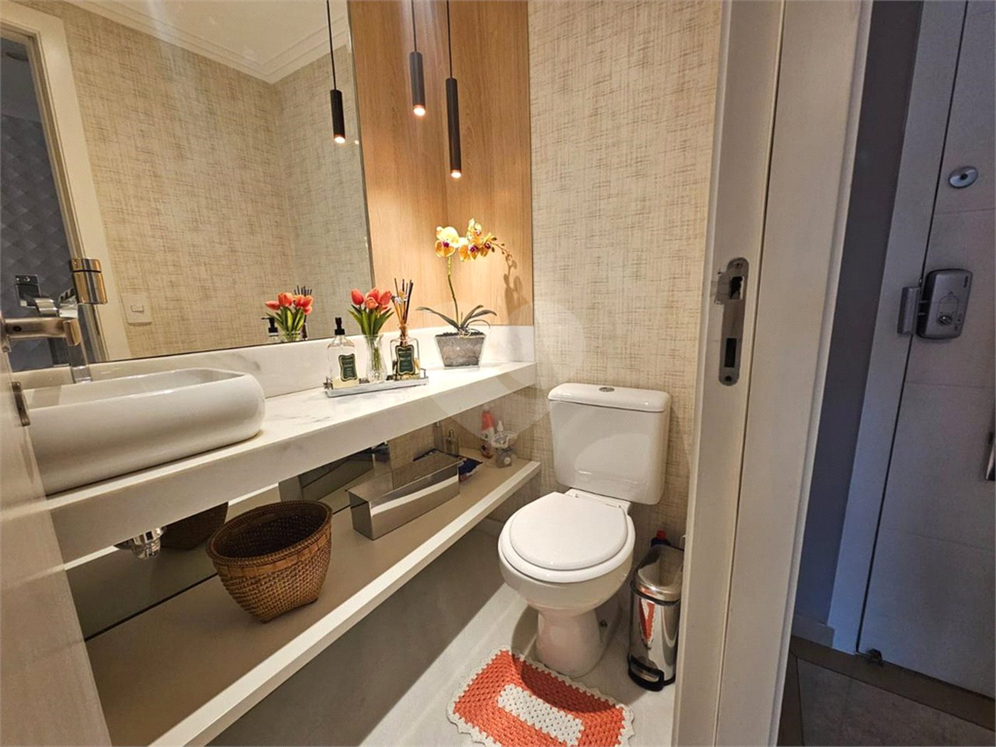 Apartamento à venda com 3 quartos, sendo 1 suíte, em Vila Regente Feijó, São Paulo, SP