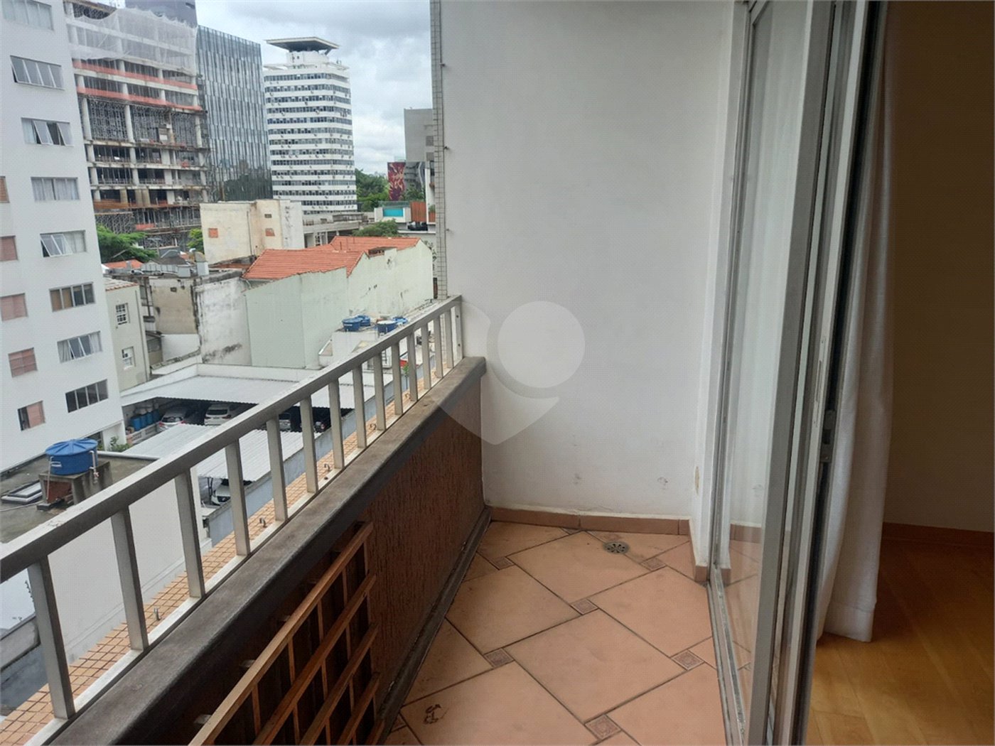 Apartamento à venda com 3 quartos, sendo 1 suíte, em Pinheiros, São Paulo, SP