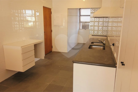 Apartamento para alugar com 3 quartos, sendo 1 suíte, em Jardim Europa, São Paulo, SP