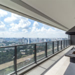 Apartamento à venda ou para alugar com 4 quartos, sendo 3 suítes, em Jardim Morumbi, São Paulo, SP