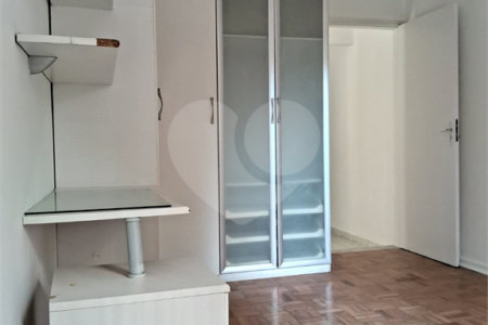 Sobrado para alugar com 3 quartos, sendo 1 suíte,  em Vila Progredior, São Paulo, SP