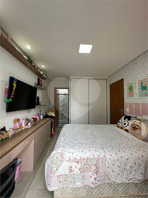 Casa à venda com 3 suítes no condomínio Vila Ytu, Indaiatuba - SP