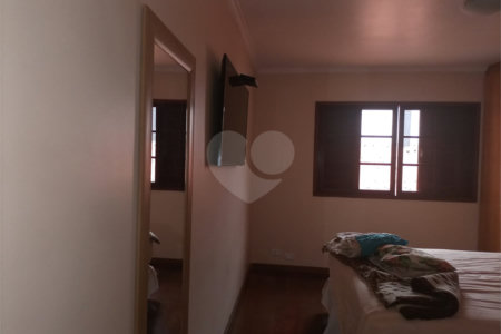 Casa à venda com 3 quartos, sendo 1 suíte, em Jardim Monte Azul, São Paulo, SP