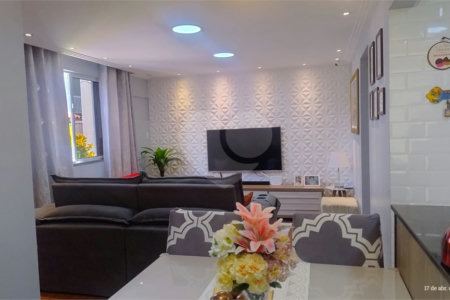 Casa à venda com 2 quartos, sendo 1 suíte, no condomínio Olympia Park Residence, Rio de Janeiro - RJ