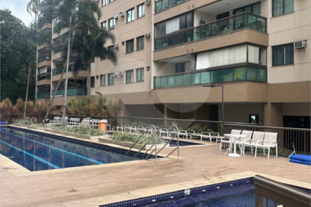 Apartamento à venda com 2 quartos, sendo 1 suíte,  em Rio Comprido, Rio de Janeiro, RJ
