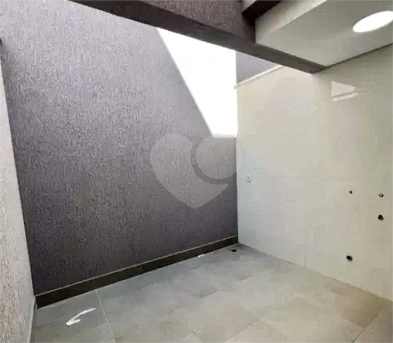 Sobrado à venda com 2 quartos, sendo 1 suíte, em Vila Nina, São Paulo, SP