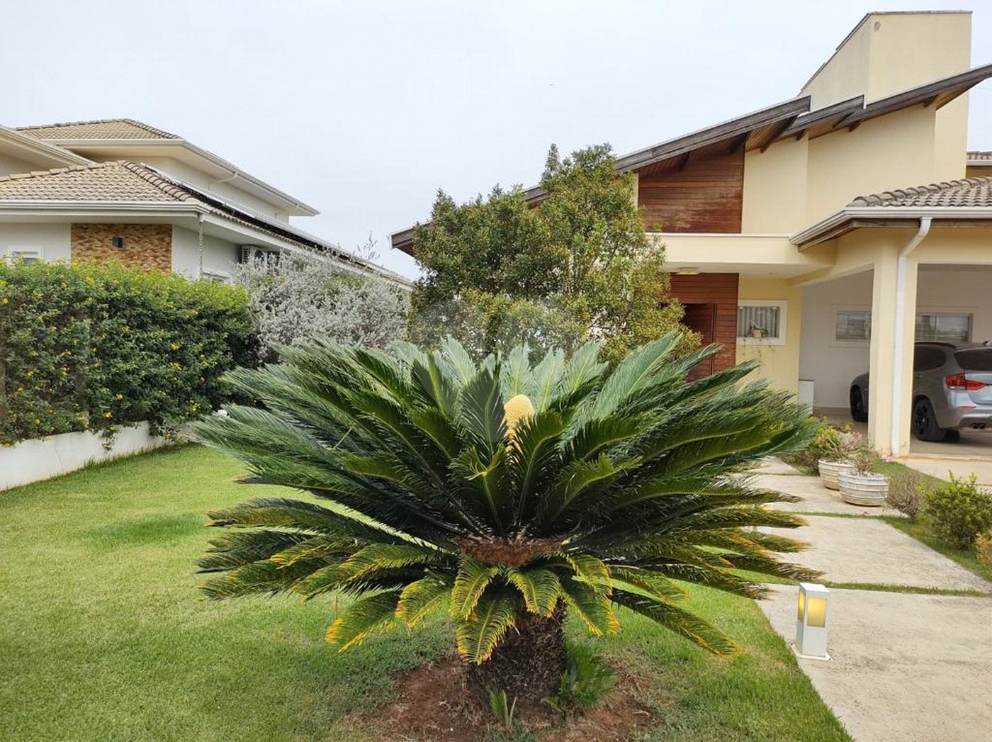 Casa à venda com 4 quartos, sendo 2 suítes, no condomínio Primavera, Salto - SP