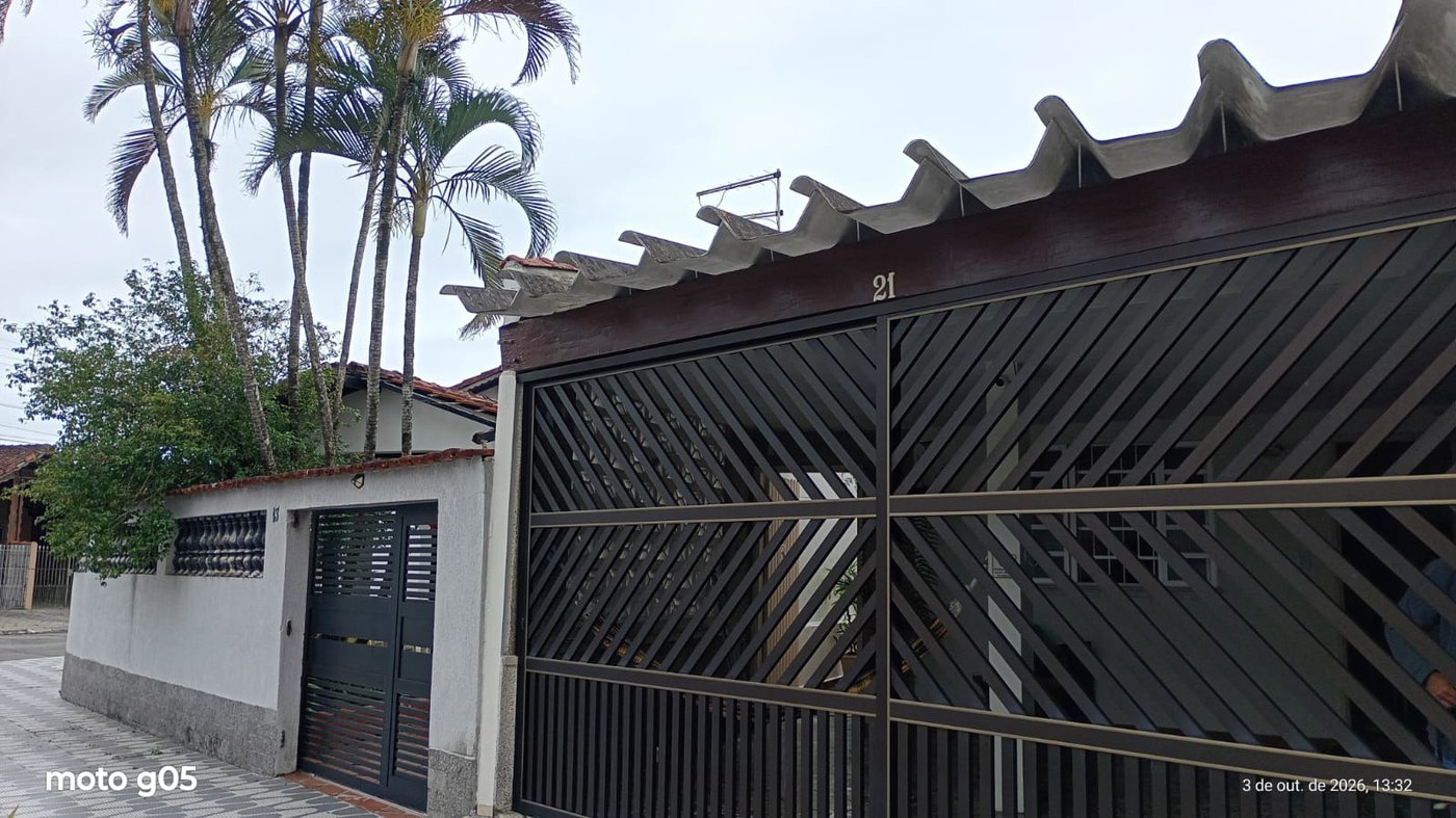 🏡 LINDÍSSIMA CASA DE 3 DORMITÓRIOS NO JARDIM REAL