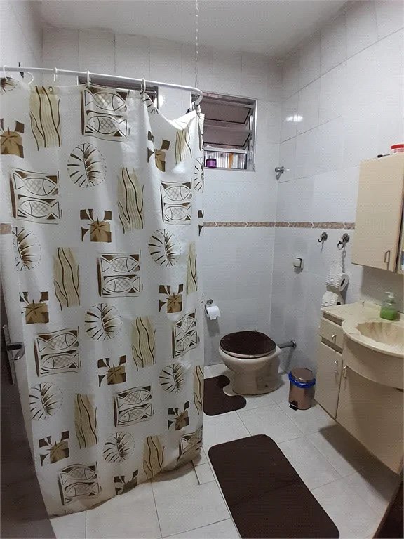 Casa à venda com 3 quartos, sendo 1 suíte, em Alto da Lapa, São Paulo, SP