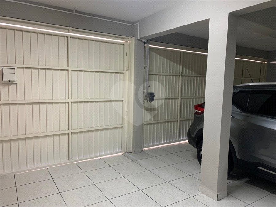 Sobrado à venda com 4 quartos, sendo 3 suítes, em Imirim, São Paulo, SP