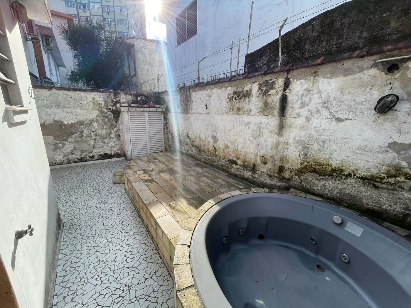 Casa com 3 dormitórios à venda, 176 m² por R$ 1.599.000,00 - Ponta da Praia - Santos/SP