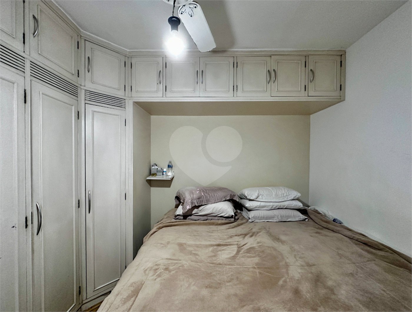 Apartamento à venda com 3 quartos, sendo 1 suíte, em Vila Sofia, São Paulo, SP