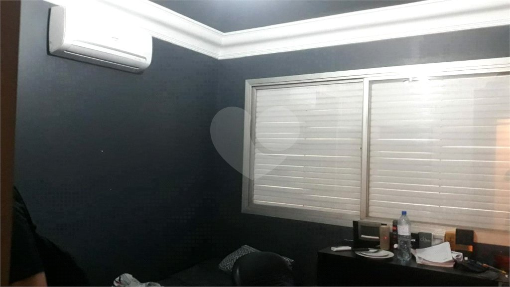 Apartamento à venda com 3 quartos, sendo 1 suíte, em Real Parque, São Paulo, SP