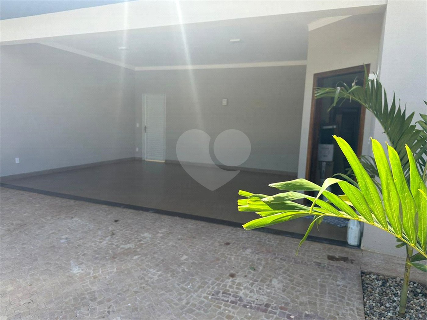 Casa à venda com 2 quartos, sendo 1 suíte, no condomínio Residencia Valencia - Ilha Turia, Ribeirão Preto - SP