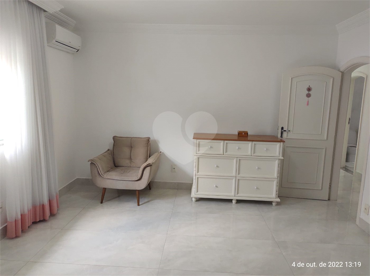 Casa à venda com 3 quartos, sendo 2 suítes, em Jardim Santa Rosália, Sorocaba, SP