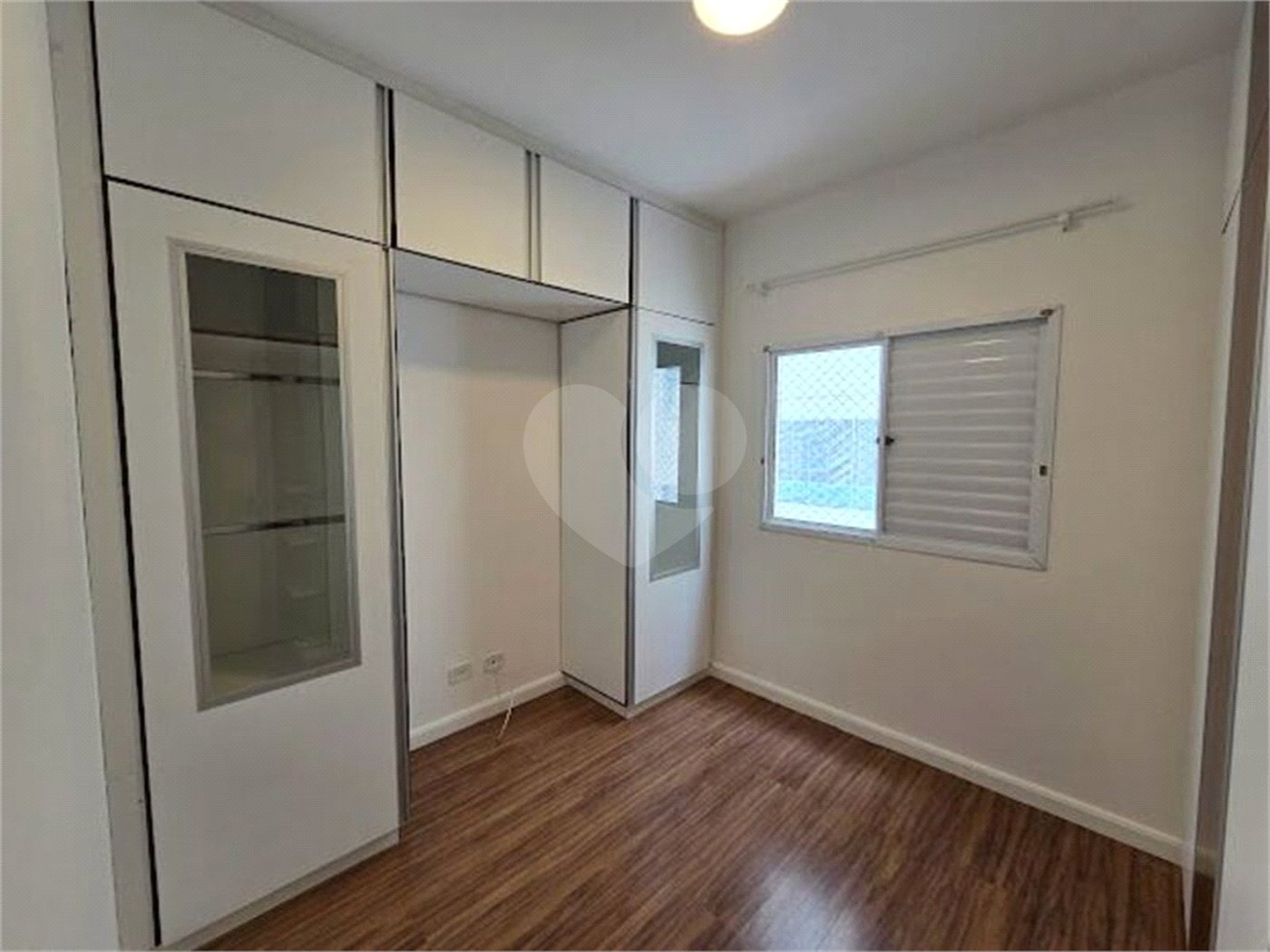 Apartamento à venda com 2 quartos em Jardim Barbacena, Cotia, SP