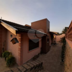 Casa à venda com 3 quartos, sendo 1 suíte, no condomínio Estância Marambaia, Vinhedo - SP