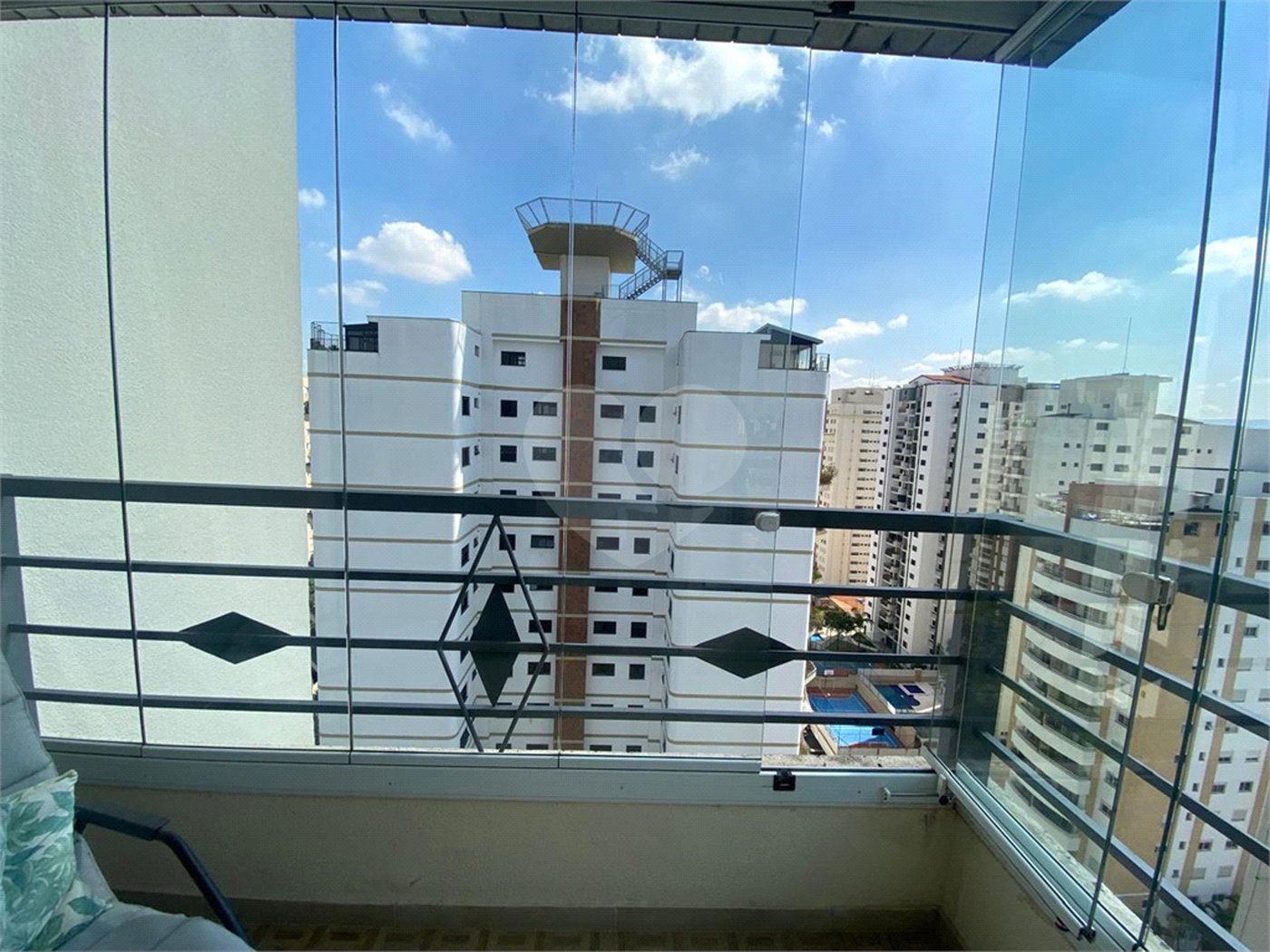 Apartamento à venda com 4 quartos, sendo 2 suítes, em Vila Hamburguesa, São Paulo, SP