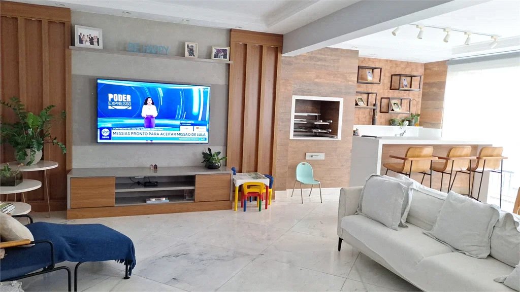 Apartamento para alugar com 3 suítes em Vila Gertrudes, São Paulo, SP