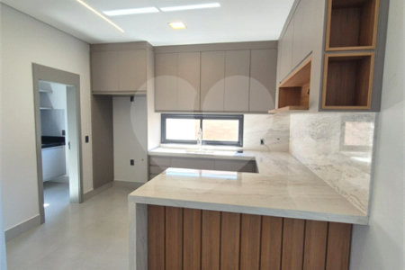 Casa à venda com 4 suítes no condomínio Residencial Dona Maria Candida, Indaiatuba - SP