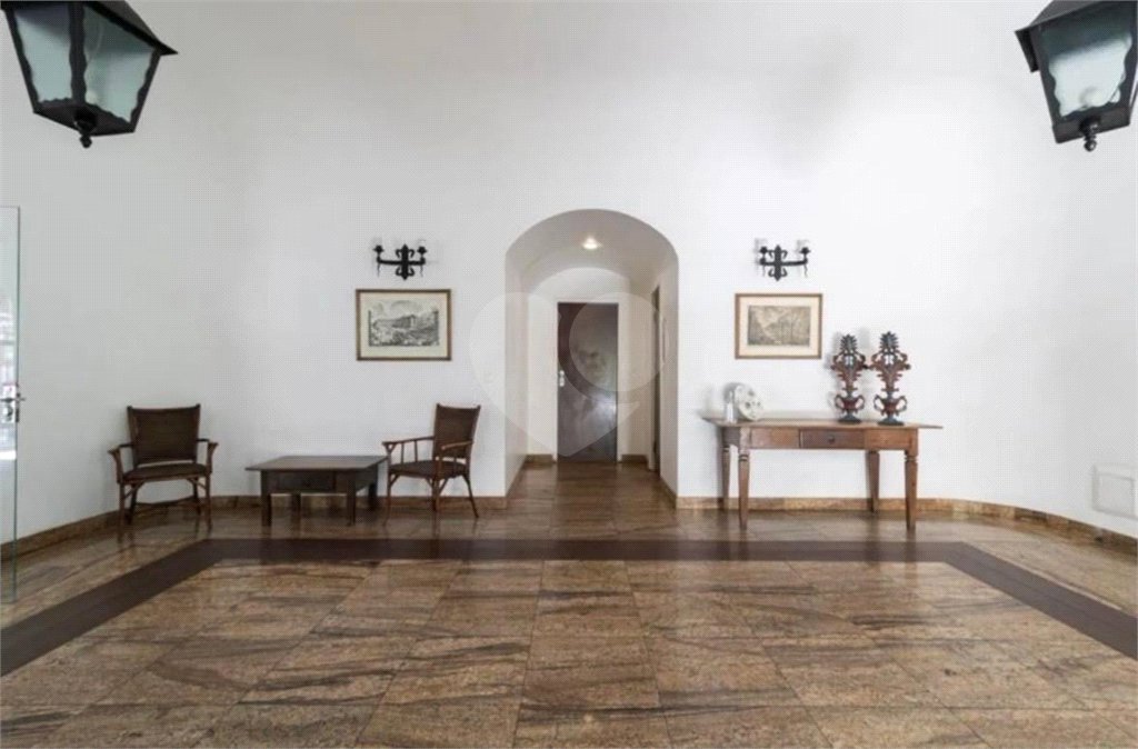 Apartamento à venda com 2 quartos, sendo 1 suíte,  em Jardim Paulista, São Paulo, SP