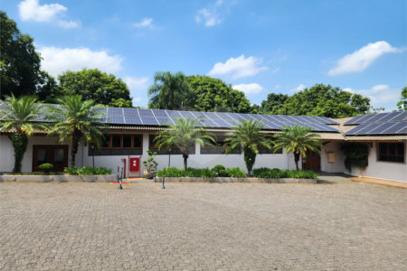 Casa à venda com 3 quartos, sendo 1 suíte,  no condomínio Vinhas da Vista Alegre - Lado Sede, Vinhedo - SP