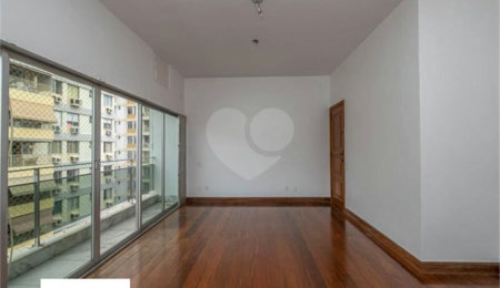 Apartamento à venda com 4 quartos, sendo 2 suítes,  em Tijuca, Rio de Janeiro, RJ