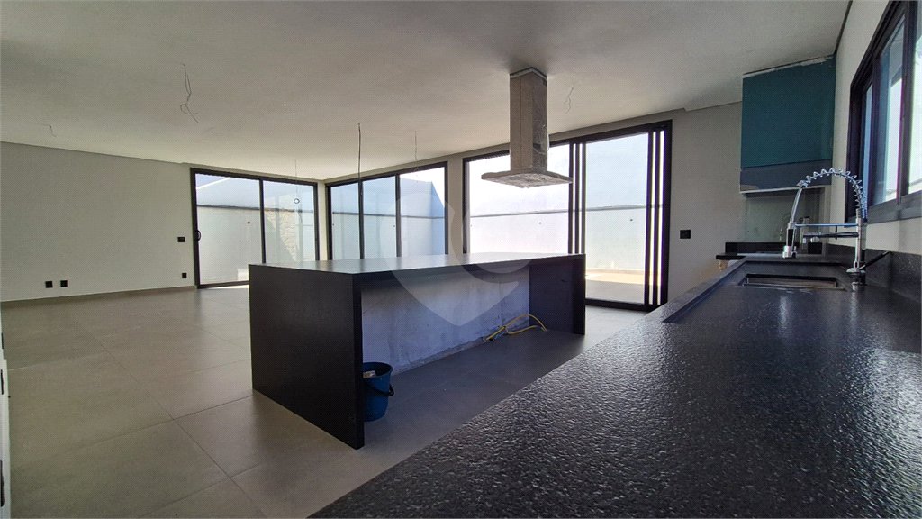 Casa à venda com 4 suítes no condomínio Alphaville Nova Esplanada 1, Votorantim - SP