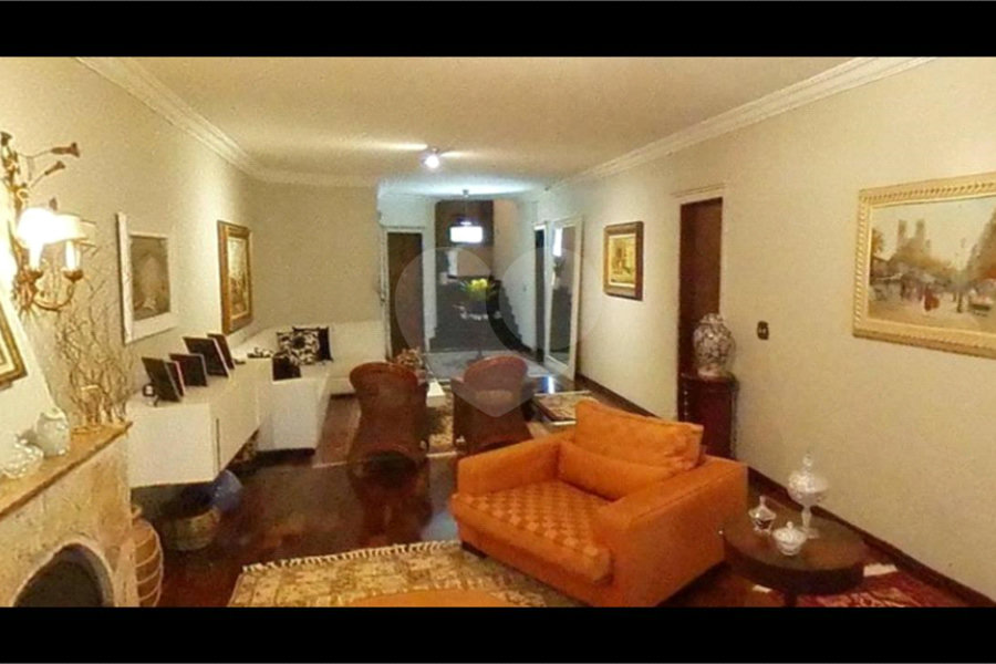 Sobrado à venda com 5 suítes em Santana, São Paulo, SP