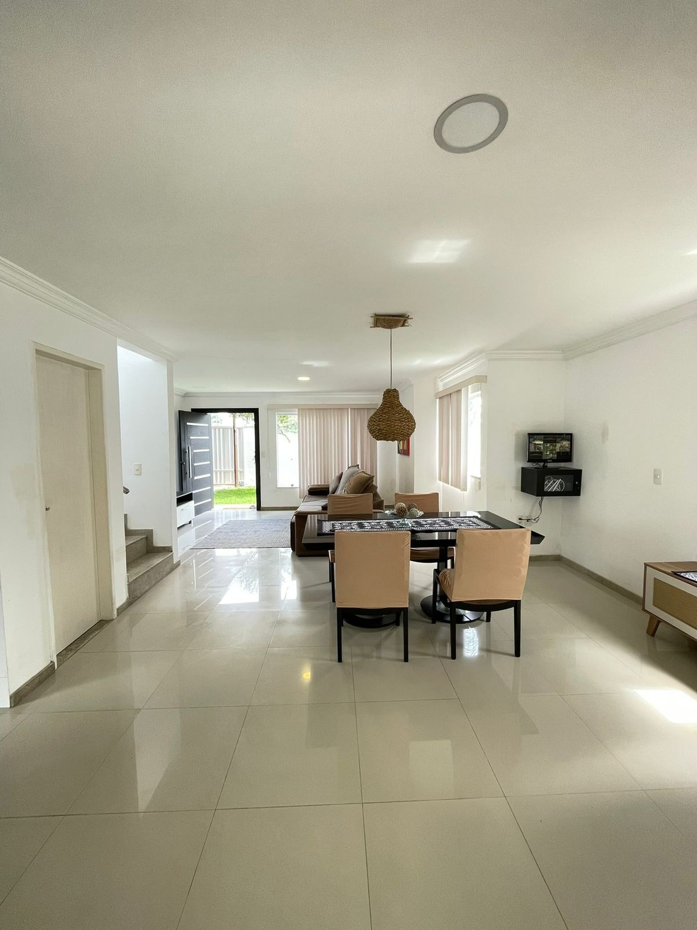 Casa à venda com 3 quartos, sendo 1 suíte, em Orla Norte, Porto Seguro - BA